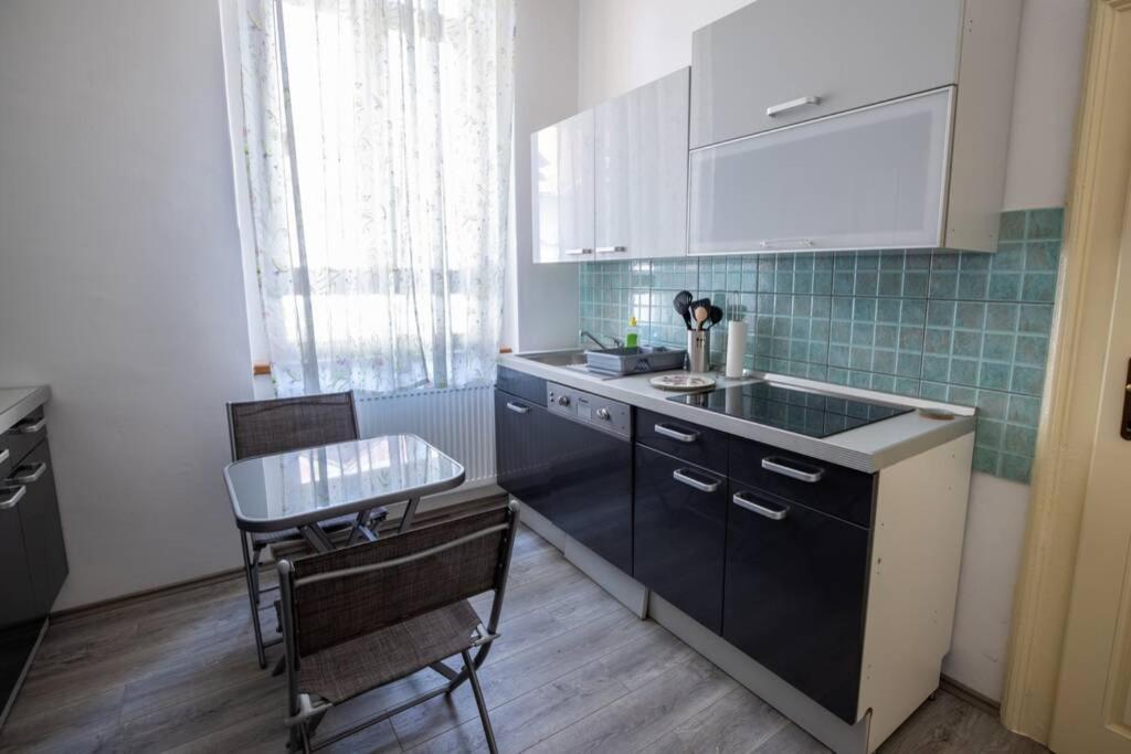 Apartman Gaudeamus Apartamento Varaždin Exterior foto